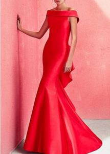 Retro Long Red Satin Boat Neck Evening Dresses Ruffled Mermaid Pleats Sweep Train Zipper Back Robe de soiree for Women