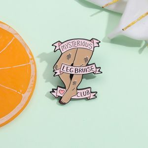 Brooches Pin for Women Funny Leg Badge and Pins for Dress Cloths Bags Decor Cute Enamel Metal Jewelry Gift for Friends Wholesale