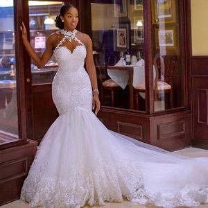 Abiti da sposa di lusso a sirena africana lungo treno per le donne Abiti da sposa cattedrale di pizzo con perline Sexy collo trasparente senza maniche Aso Ebi 223x