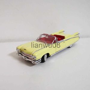 Diecast Model Cars 132 Alloy Die Cast Sigma Cadillac Yellow Convertible Model Toy Car Simulation Steering Classic Collection Giocattoli Veicolo x0731