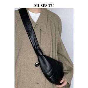 Bolsa de grife Lemaire Horn Sheepskin Song Fashion Moda