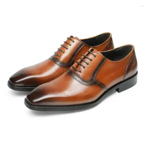 Scarpe eleganti da uomo alla moda in vera pelle 2023 Business pelle bovina testa quadrata pizzo tacco in legno Oxford uomo calzature da sposa