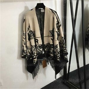 Women Shawl Designer Shawls Tassel Hem High End Wool Cloak Knit Coat Vintage Letter Printing Elegant Comfort Top Womens Cape Jacket