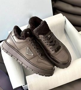 Winter Women Sporty Downtown Sneakers Casual Shoes Re-Nylon Soft Shearling Suede Leather Trainers Lady Wholesale Discount Skateboard Walking EU35-40 With Box