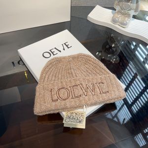 Fashion wool knitted hat for women designer loewf Beanie cap Winter cashmere woven warm hat for men birthday gift
