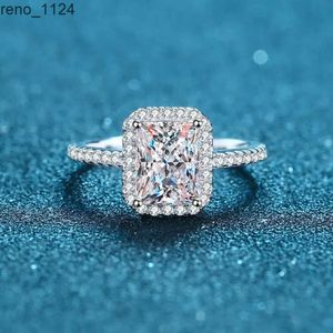 Kvinnor 925 Sterling Silver Wedding Engagement 1.0ct 2.0CT Radiant/Emerald Cut Moissanite Ring