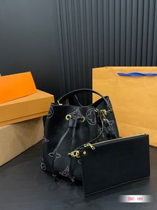 borsa firmata Donna NEONOE BB Borse a secchiello MM Borse a tracolla di lusso Borchie rivestite in oro Borsa a mano Borsa a tracolla Borse Borsa a mano Borsa con coulisse Pochette dhgate