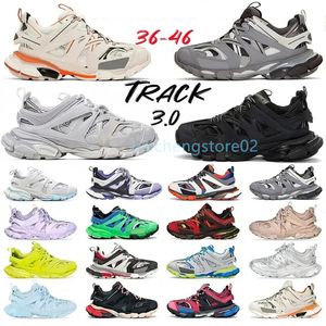 OG Original Luxusmarke Männer Frauen Casual Designer Schuhe Track 3 3.0 Triple Weiß Schwarz Sneakers Tess.s. Gomma Leder Trainer Nylon bedruckte Plateau-Sneaker B9