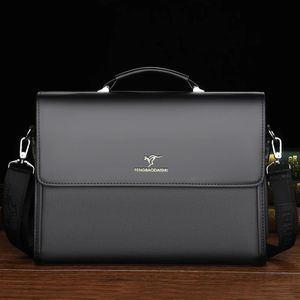 Briefcases Business Large Capacity Men's Briefcase Luxury Leather Hand Tote Bag Office Male Shoulder Messenger Bag Fashion Man File Bag 231101