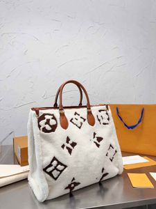 Inverno de pelúcia saco de compras de luxo designer bolsa feminina branco designer sacolas bolsa de pelúcia grande capacidade