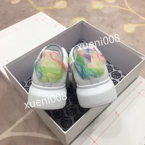 2023 TOP Designer Buty Casual Buts Platforma Męskie Trenerzy dla mężczyzn Airforce One Women Black White Pistachio Frost Big Surise Sports Sneakers