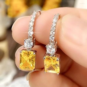 Brincos pendurados huitan elegante amarelo cz para mulheres design de moda noivado acessórios de orelha de casamento joias de boa qualidade