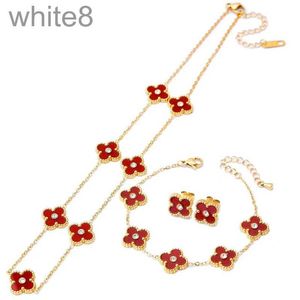 Bracelet & Necklace Designer Wind Red Clover Ear Stud Set Simple Temperament Stainless Steel Jewelry Z3CG