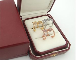 2023 Schmuck Designer Charm Ohrring Titan Stahl Frauen Männer Nagel Ohrring Diamond-Paved Gold Band Luxus Accessoires