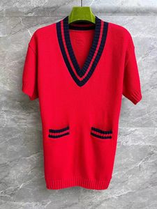 Vestidos casuais moda alta qualidade solto ajuste reto vermelho puro lã vestido de malha para mulheres 2023 contraste v-pescoço meia manga mini senhora