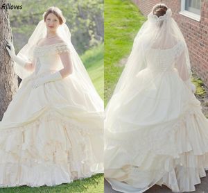 Gotisk Victoria bollklänning bröllopsklänningar sexig skopa hals från axel spetsar plockar prinsessan brud klänning puff kjol brud ceremoni vestidos de novia plus size al8881