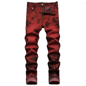 Jeans da uomo 2023 Design da uomo Tie And Dye Denim elasticizzato per uomo Rosso mattone Pantaloni dritti slim Streetwear Pantaloni casual scuri