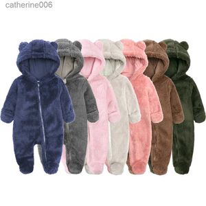 Jumpsuits Winter Essentials Fleece Baby Clothes Romper Kids Boys Girls Pajamas Hooded Toddler Bodysuit Infant Jumpsuit Newborn OnesiesL231101