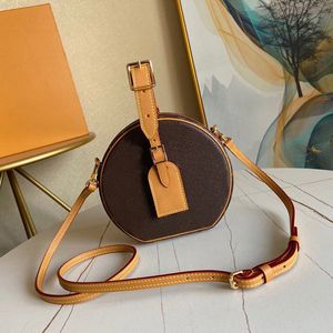 Kontratak projektowy torby na ramię luksusowe torebkę kosmetyczną oryginalną skórzaną torebkę 17,5 cm imitacyjną pakiet klatki piersiowej z pudełkiem ZL099