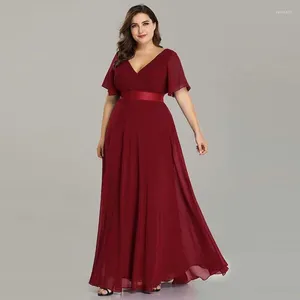 زائد الفساتين الحجم icclek نمط النساء v-neck فستان الشيفون حفل زفاف حفل زفاف طويل أنيقة اللون الأحمر لعام 2023