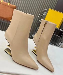 Botas de tornozelo femininas com design de luxo de inverno, nude, preto, branco, nappa, couro, salto em forma de F, bico arredondado, botas femininas de metal dourado, caixa EU35-43