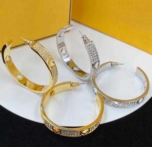 Designer di marca di lusso Orecchini con perno Gioielli da donna Moda Lettera con diamanti Cerchio grande Orecchini in oro e argento Accessori per feste di nozze