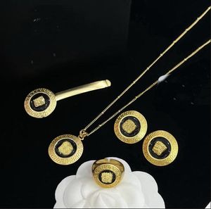 Greece Meander Jewelry Designer Resin Necklaces Bracelet Earring Rings Set Banshee Medusa Head Portrait 18K Gold Plated Women Birthday Festive Party Gifts MS2 ---0 5