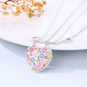 Anhänger Halsketten Lovecryst 2 Teile / satz Cartoon Donut Magnetische Herzförmige Freund Halskette Für Mädchen BFF Freundschaft Schmuck Geschenk