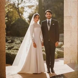 Zarif Bir Çizgi Gelinlik Aplikler Uzun Kollu Gelinlik Dantel Yüksek Yakalı Satin Kilisesi Mariage De Novia 326 326