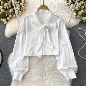 Blusas femininas Clothland Mulheres Doce Branco Lilás Gravata borboleta Blusa Single Breasted Manga Longa Crop Top Camisa Bonito Casual Tops Blusa LA903