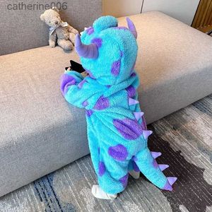 Jumpsuits 2023 Baby Monster Jumpsuits förtjockar Coral Dinosaur Autumn Winter Cute Hooded Fluffy Boys and Girls Infant Cartoon Rompersl231101