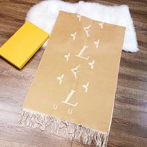 Integrity Scarf Designer Scarf Winter Luxury Scarffode Setar Cashmere Swinter Långt pannband Fashion Printed Check Big Plaid Shawls Factory Store Box Is Good