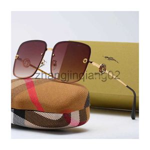 Designer Burbrery Sunglass Cycle Luxurious Fashion Sport Polarize Sunglasses Men Women Vintage Baseball Anti Glare UV Resistant Drivers Square Glasses