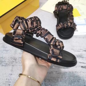 Designer Slipper Sliders Damenmode Sandalen Strandpantoffeln Damen Flip Flops Slipper Schwarz Weiß Blau Slides Chaussures Schuhe