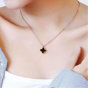 Clover necklace 2024 New Four Leaf Grass Necklace Double Sided Titanium Steel Non Fading Non Allergic Natural Fritillaria Lucky Grass Collar Chain