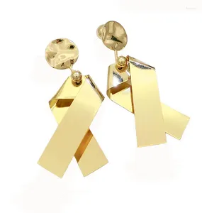 Orecchini pendenti Gioielli barocchi Colore oro Spettacolo Cristalli di alta qualità Orecchino di fascia alta per regali di festa per donne alla moda