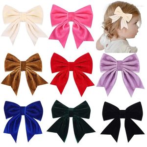 Hårtillbehör Söt sammet bågklipp för flickor handgjorda fast färg hårnålar barn Barrettes Duckbill Clip Headwear