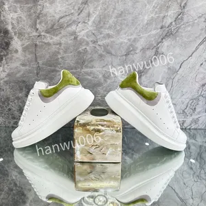 2023top new mens Sneakers Running Shoes Fashion Channel Sneaker Womens Men Sports Shoe New City Trainer shoes