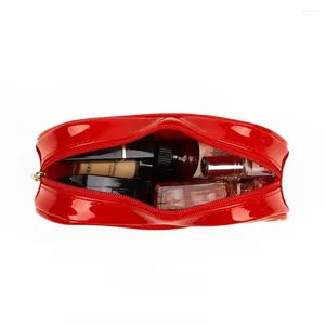 Sacos cosméticos de couro batons ferramentas de beleza saco organizador de viagem bolsa de lavagem forma de lábio vermelho maquiagem armazenamento de higiene pessoal