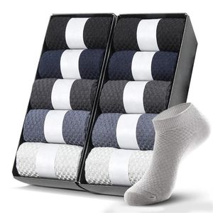 Paare Lot Bambus Faser Kurze Röhre männer Socken Set Frühling Designer Karierten Business Kleid Schwarz Männlich Original Gifts210J