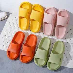 Hausschuhe Großhandel Korean Style Home Paar zum Baden rutschfeste Slides mit dicken Sohlen Indoor Soft And Conform Schuhe DropSlippers