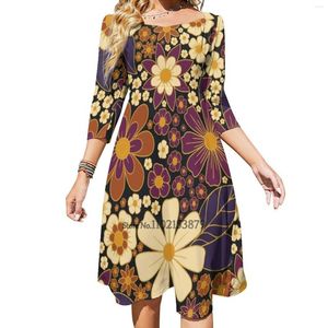 Lässige Kleider Herbst Herbst Blumen In Lila Senf Gelb Gold Rückenschnürung Rückenfreies Kleid Quadratischer Ausschnitt Modedesign Große Größe Lose