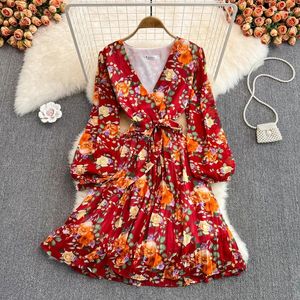 Casual Dresses Autumn Spring Women's Dress Vintage Floral Print Chiffon Sexy V-neck Long Sleeve Sash Lace-up Mini Pleated Robe