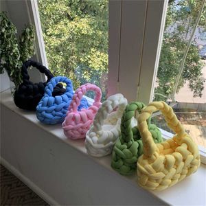 Handgefertigte Tasche aus gewebtem Baumwollfaden für Damenhandtaschen, koreanische Version, süß, lässig, tragbare Tasche in Bonbonfarben, vielseitige Damentasche 221102