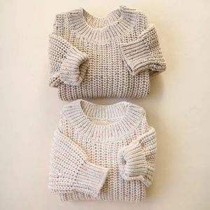 Pullover baby lös tröja stickad autum vinter baby pojke flicka kläder rund nackbarn småbarn flicka pojke pullover baby ytterkläder 231102