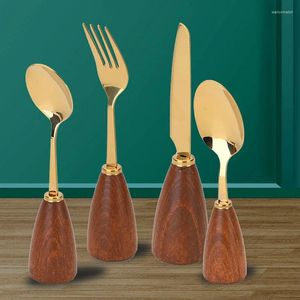 Conjuntos de louça Creative Wood Handle Talheres Luxo Ocidental Faca Garfo e Colher Conjunto Titânio Standable Kitchen Tool