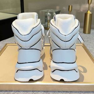 Handgjorda sneakers Cowhide läder unisex handmålande hög toppsportskor av män varma snöstövlar kvinnor ankelstövlar