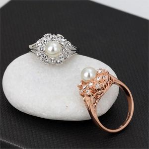 Cluster Rings Simulated Pearl Finger Ring For Women Silver Color Fashion Brand Cubic Zirconia Jewelry Wholesale DWR171