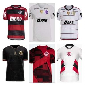 QQQ8 23 24 Flamengo Futbol Formaları Diego E. Ribeiro Gabi Outubro Rosa 2023 2024 Thiago Maia de Arrascaeta Hayranlar Oyuncu Versiyonu Futbol