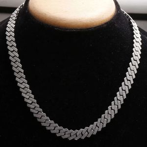 Hip Hop Miami Diamond Wholesale Cuban Link Chain Out Bling Moissanite